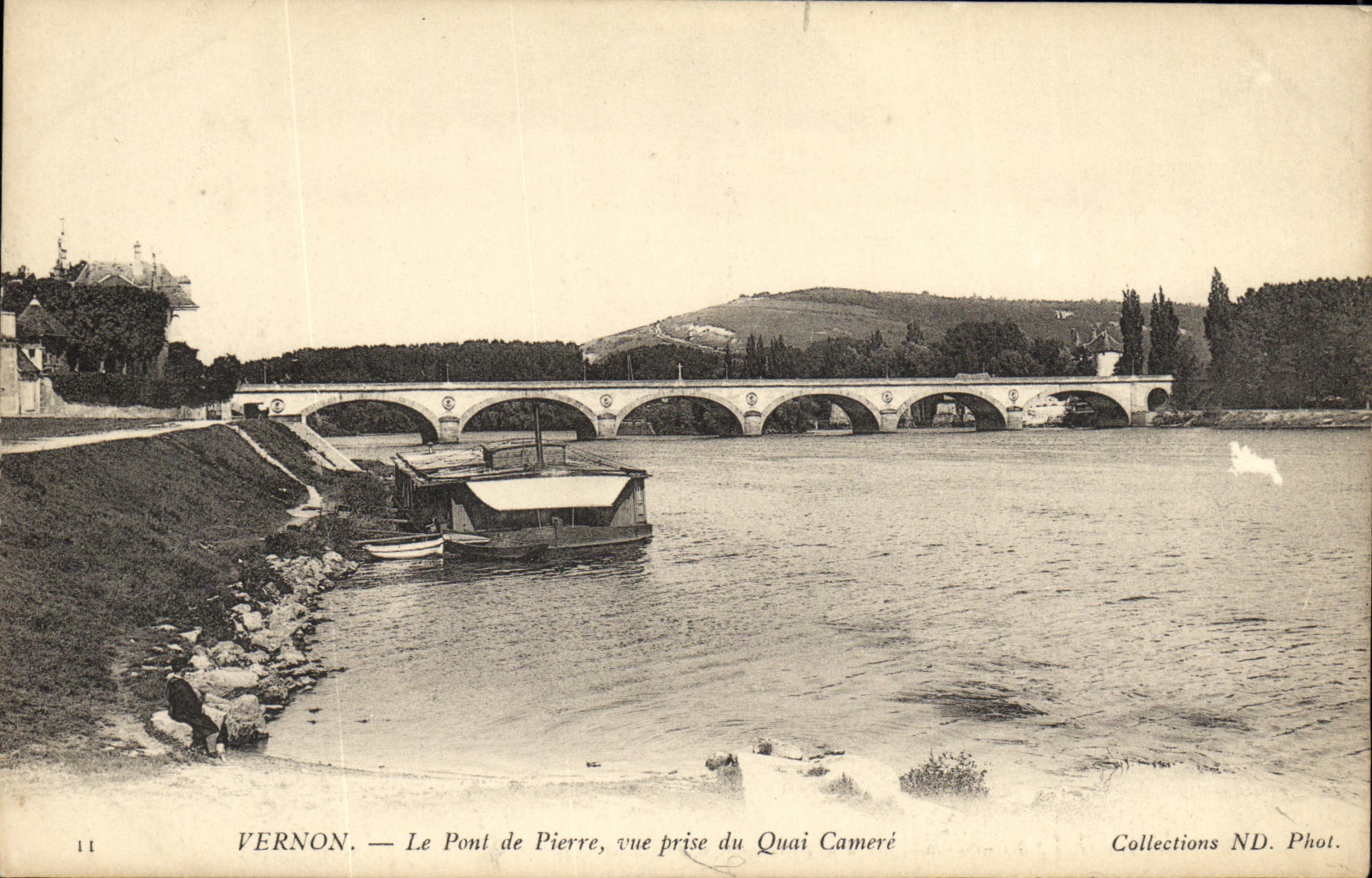 Vernon — Le Pont de Pierre, vue prise du Quai Cameré — Collections ND. Phot.