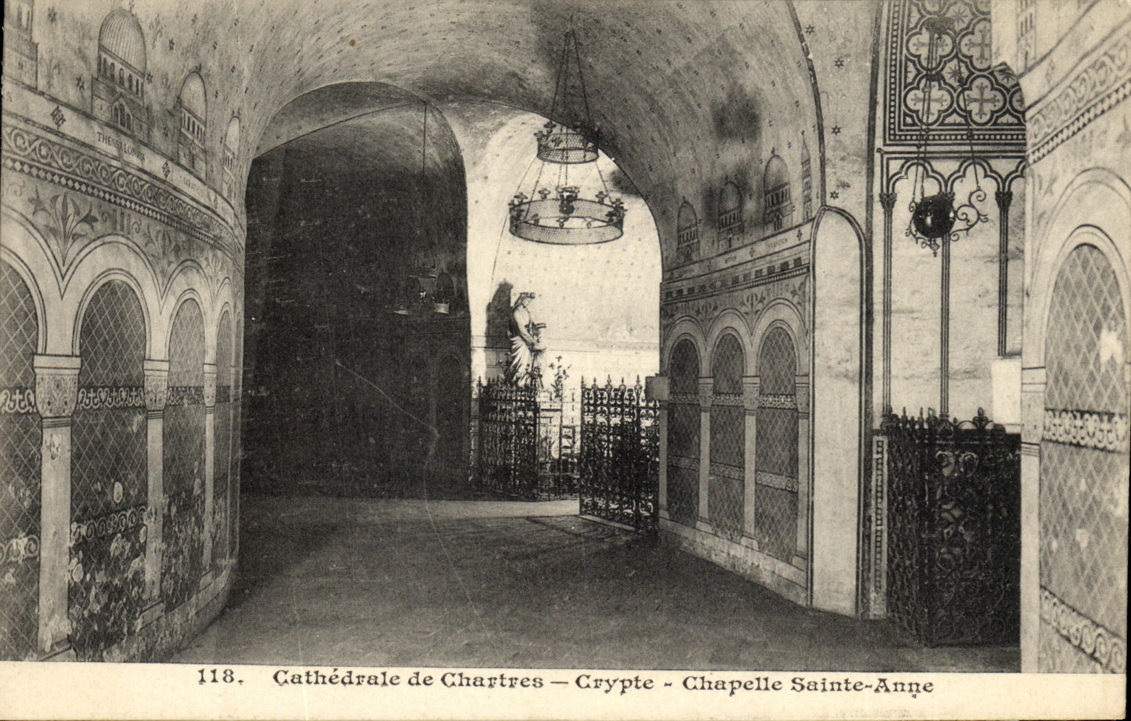 CPA Cathedrale de Chartres Crypte Chapelle Sainte 