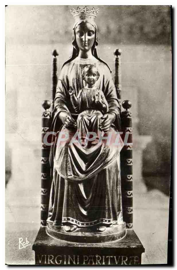 CPA Cathedrale de Chartres Statue de Notre Dame de sous terre