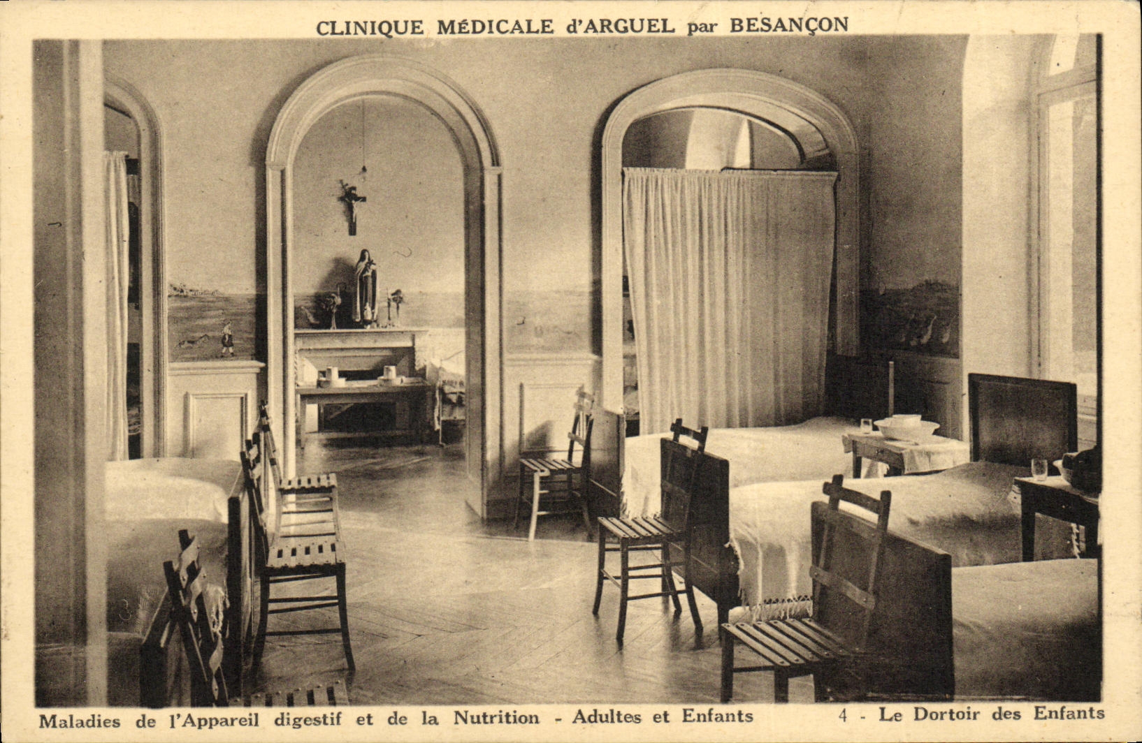 Clinique Médicale d'Arguel par Bésançon — Dortoir des Enfants — Série 4
