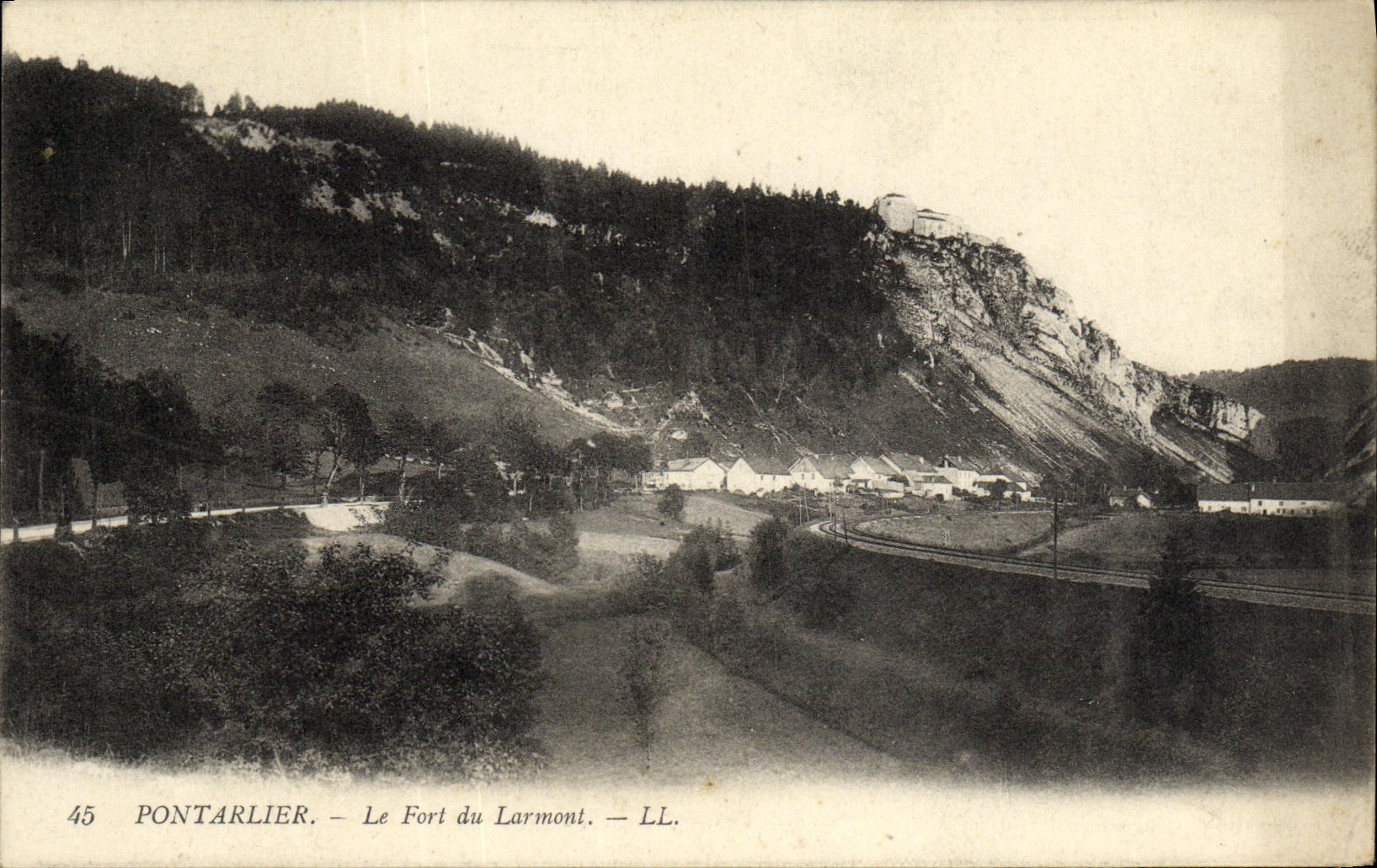 CPA Pontarlier Le Fort du Larmont