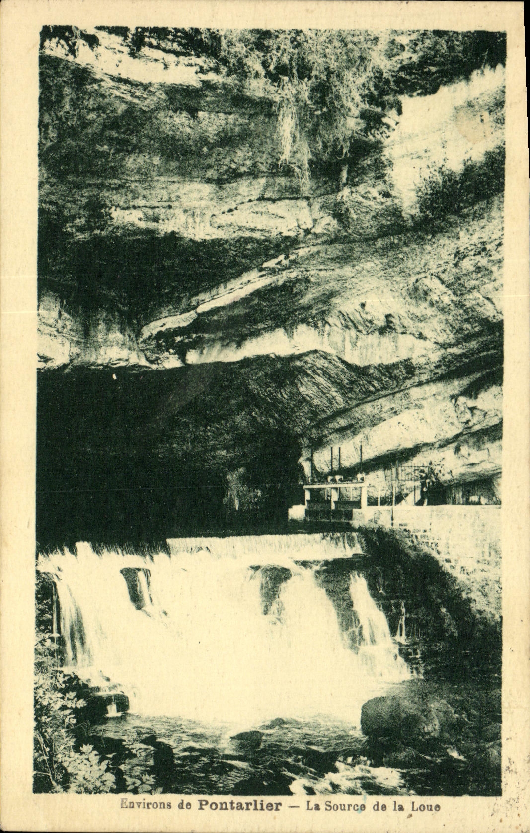 Environs de Pontarlier — La Source de la Loue — Ed. Favro-Vernier