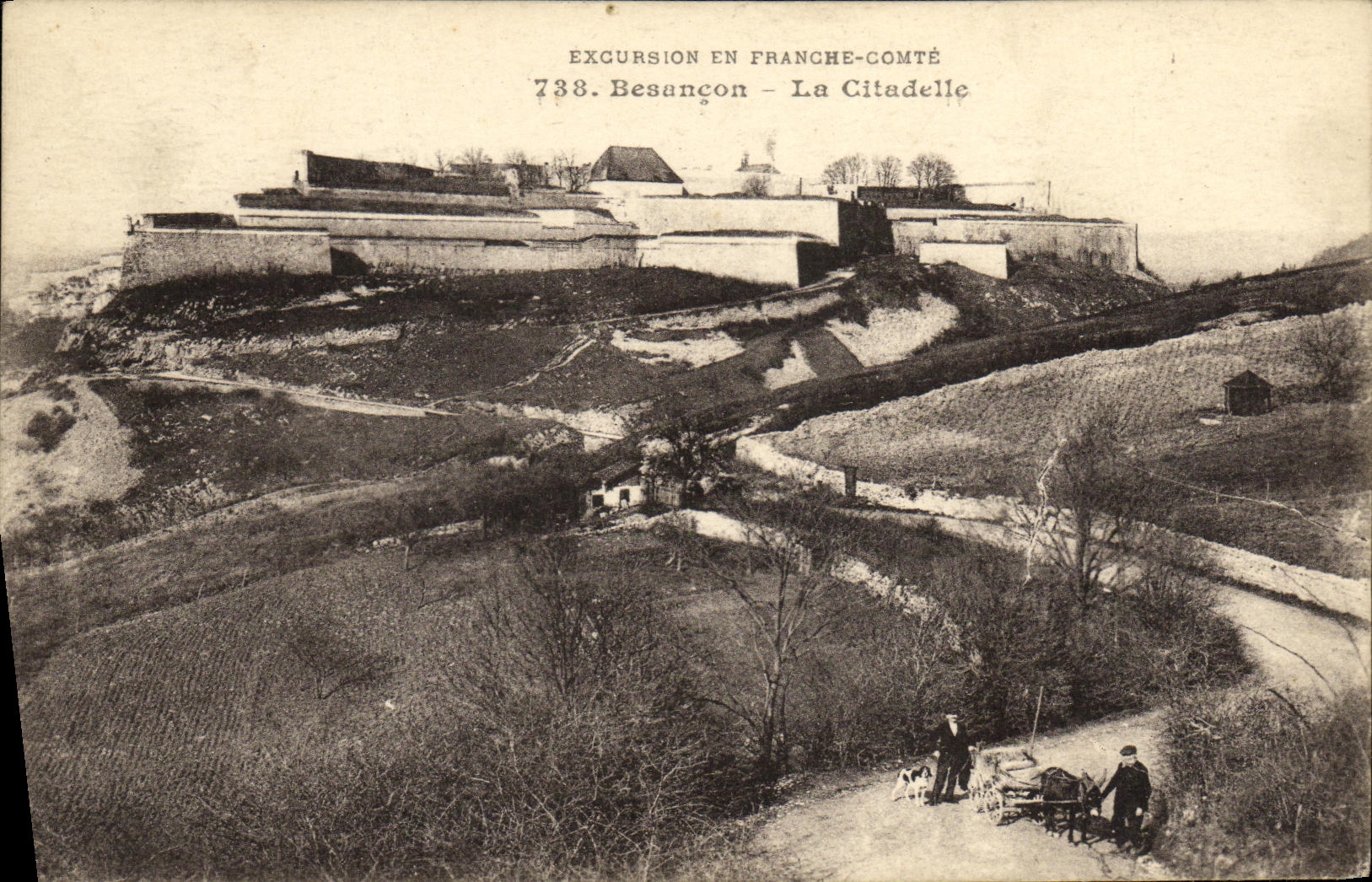 CPA Besancon La Citadelle Voiture a ane Mule