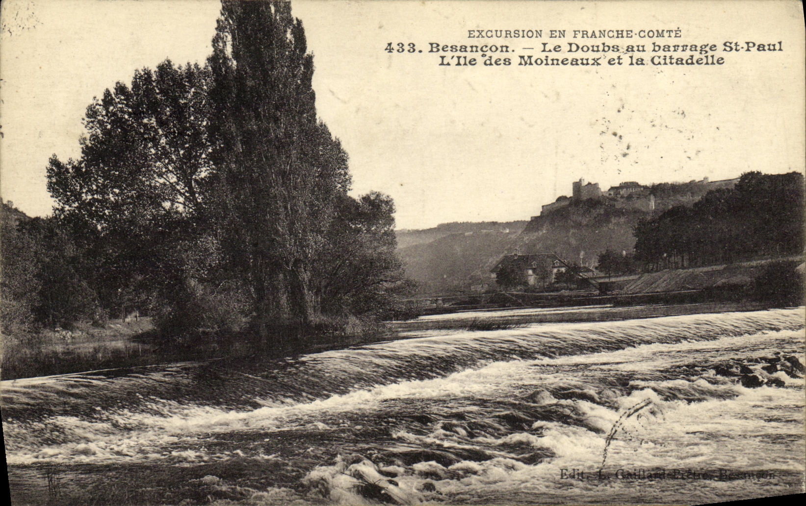 Besançon — Le Doubs au barrage Saint-Paul, l'Île des Moineaux et la Citadelle — Edit. L. Gaillard-Pierre, Besançon