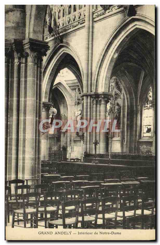 CPA Grand Andely Interieur de Notre Dame