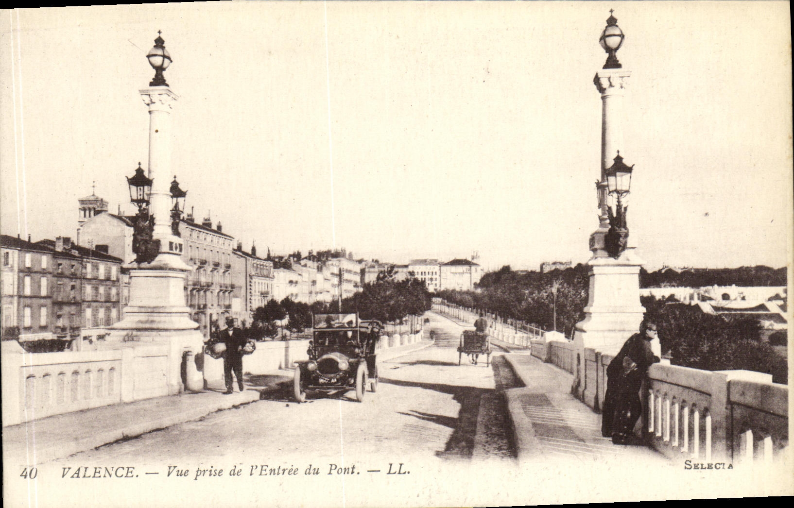 Valence — Vue prise de l'Entrée du Pont — LL. — Selectia, n°40