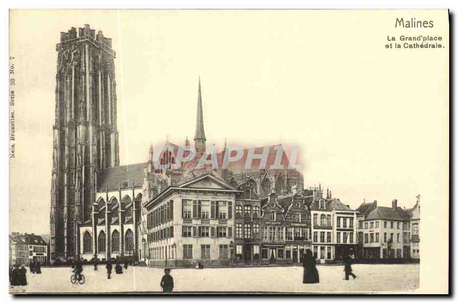 CPA Malines La Grand Place et la Cathedrale