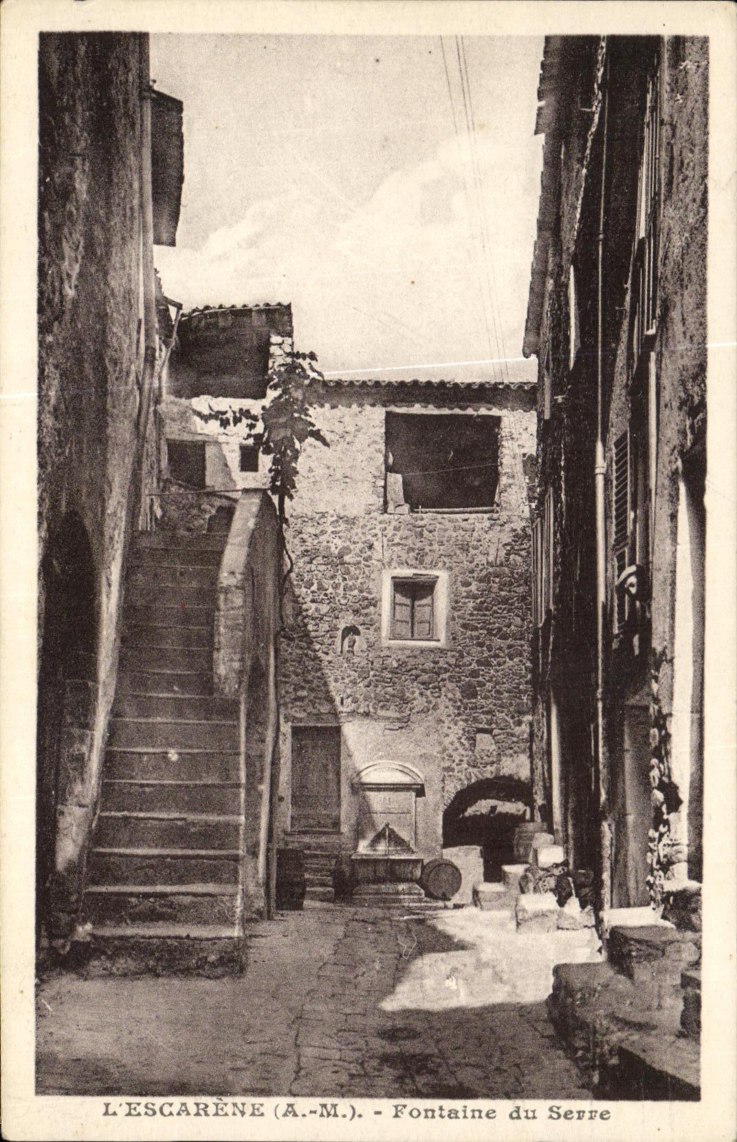 CPA L Escarene Fontaine du Serre
