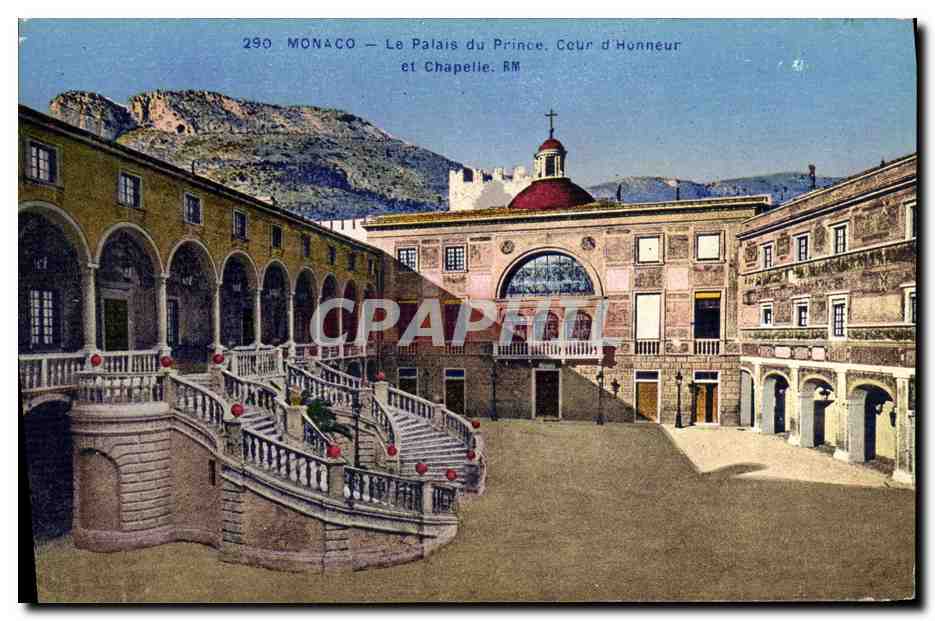 CPA Monaco Le Palais du Prince Cour d Honneur et Chapelle