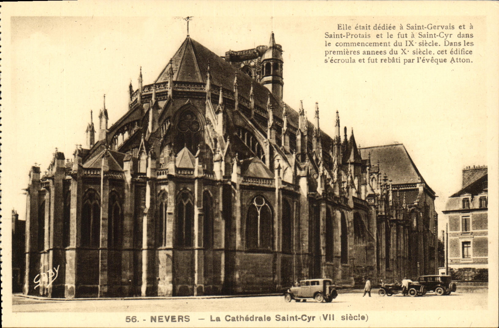 CPA Nevers La Cathedrale Saint Cyr