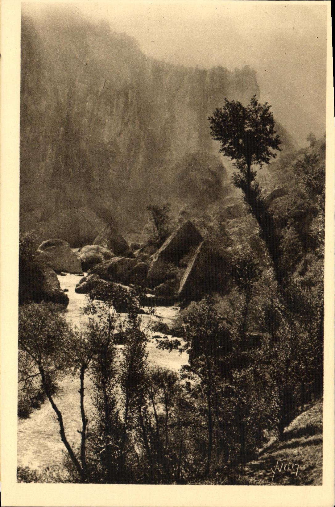 Gorges du Tarn — Le Pas du Souci — Éditions d'Art YVON