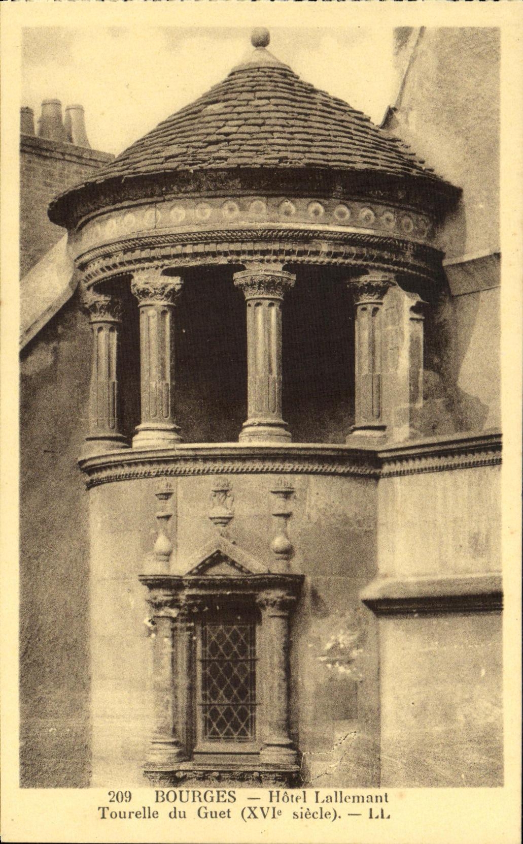 Bourges — Tourelle du Guet (XVIe siècle) — Hôtel Lallemand — L.L.