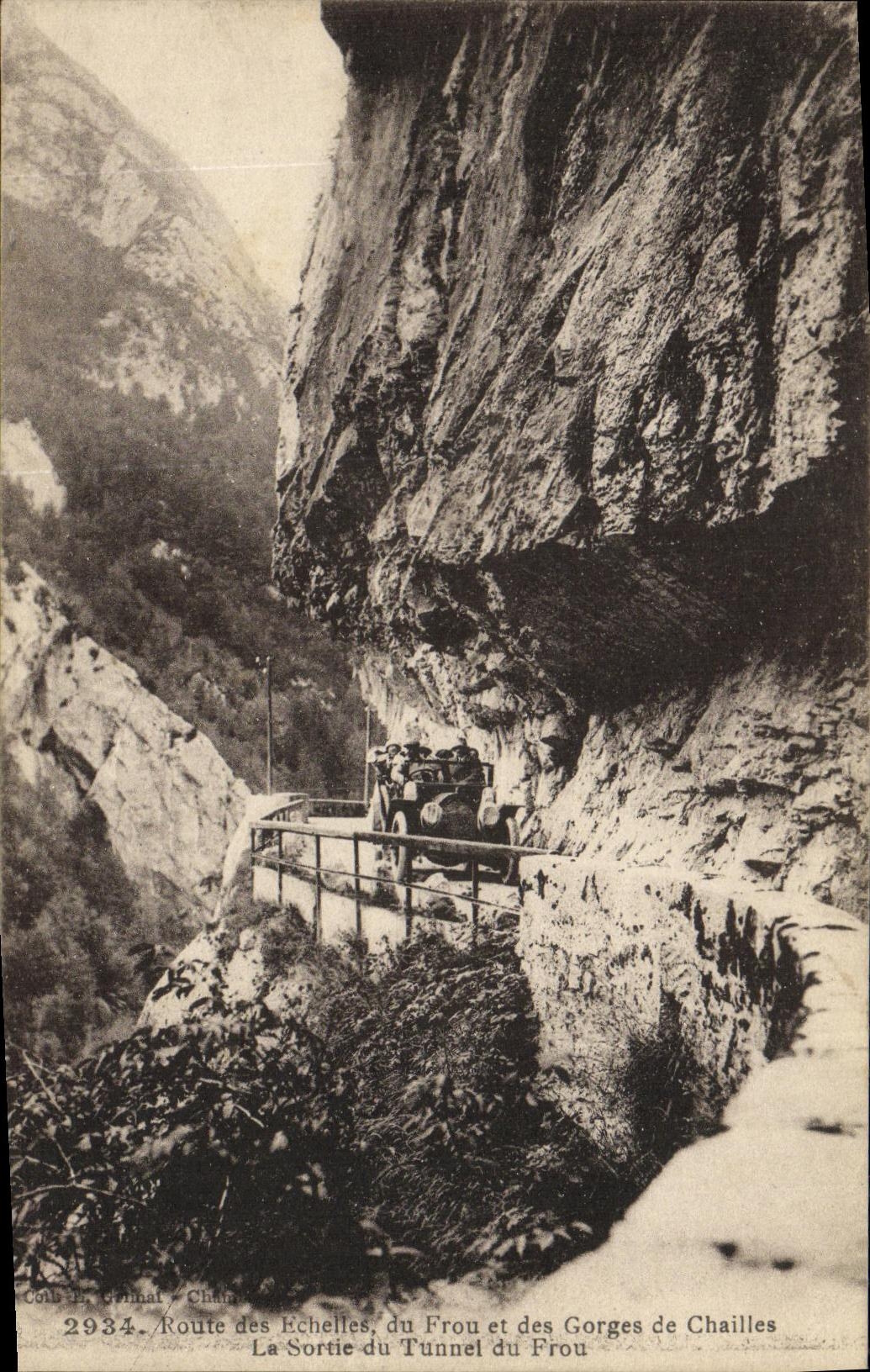 Route des Échelles, du Tunnel du Frou et des Gorges de Chailles — Col du Grimal / Châtain — n° 2934