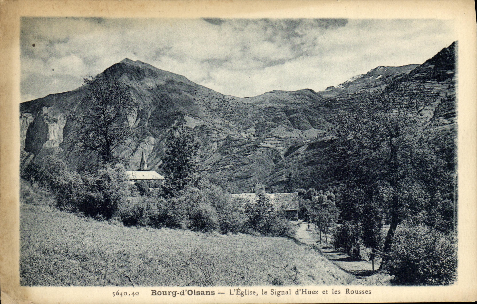 Bourg-d'Olsans — L'Église, le Signal d'Huez et les Rousses — A. Houarlier, Grenoble