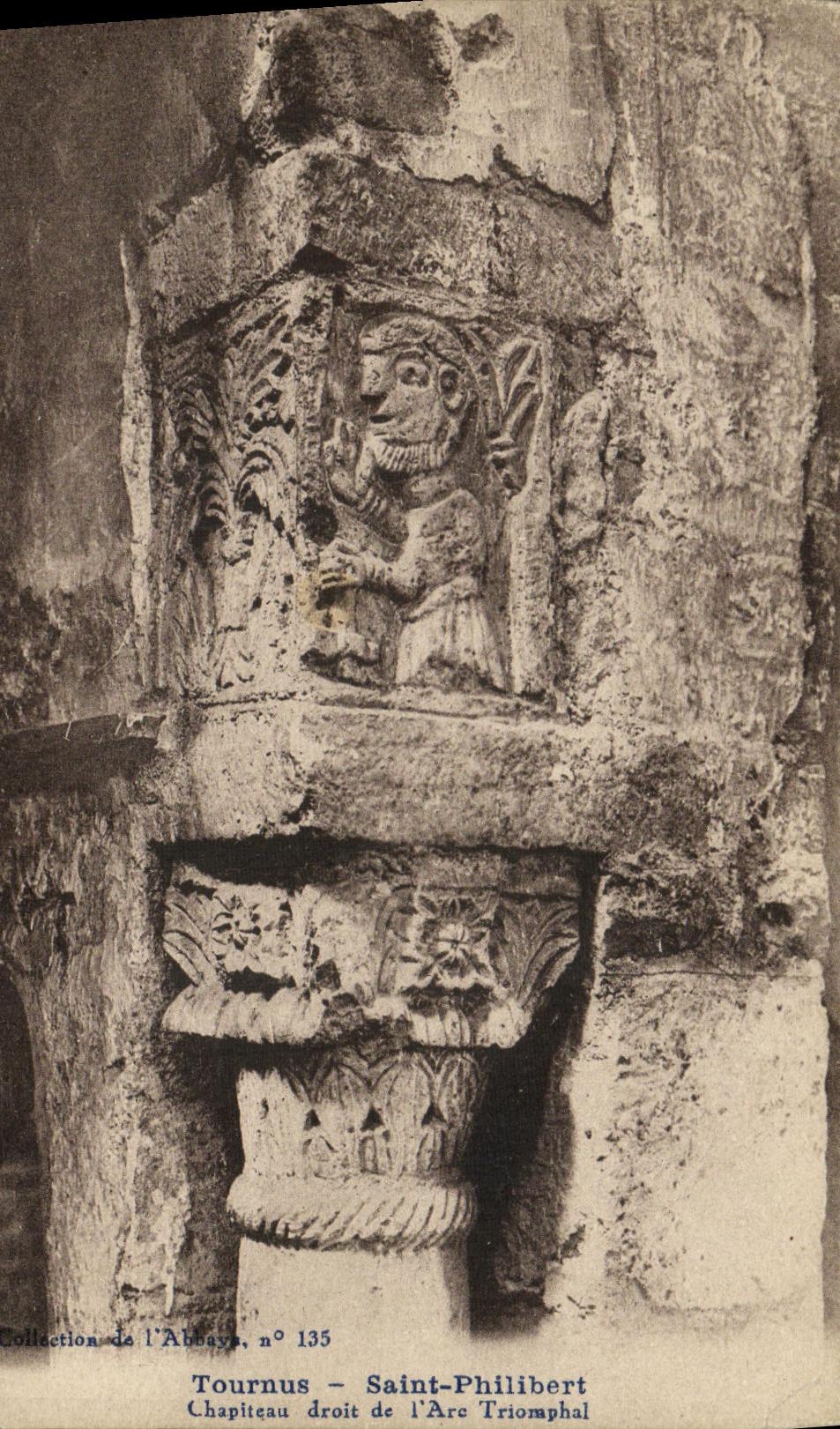 Tournus - Saint-Philibert - Chapiteau droit de l'Arc Triomphal — Collection de l'Abbaye, n° 135
