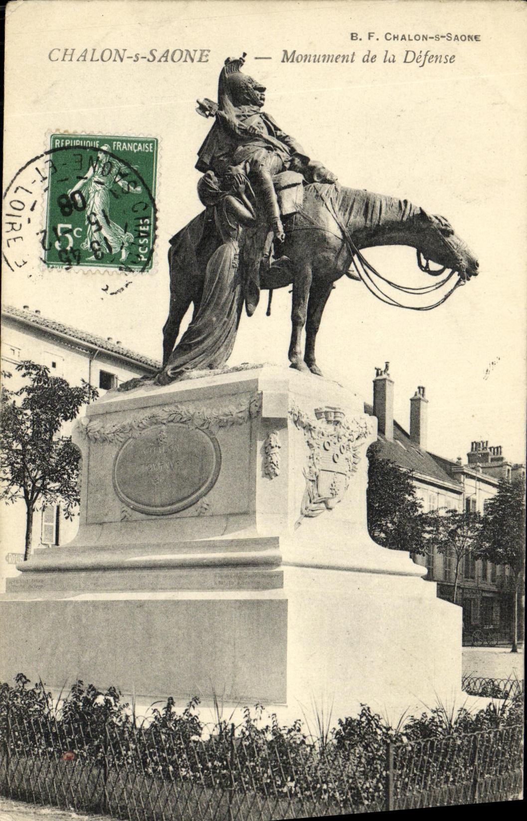 CPA Chalon Sur Saone Monument de la Defense Militaria