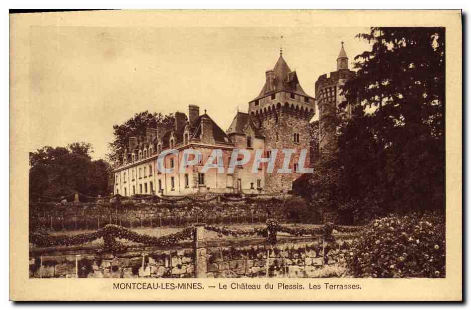 Montceau-les-Mines — Le Château du Plessis. Les Terrasses.