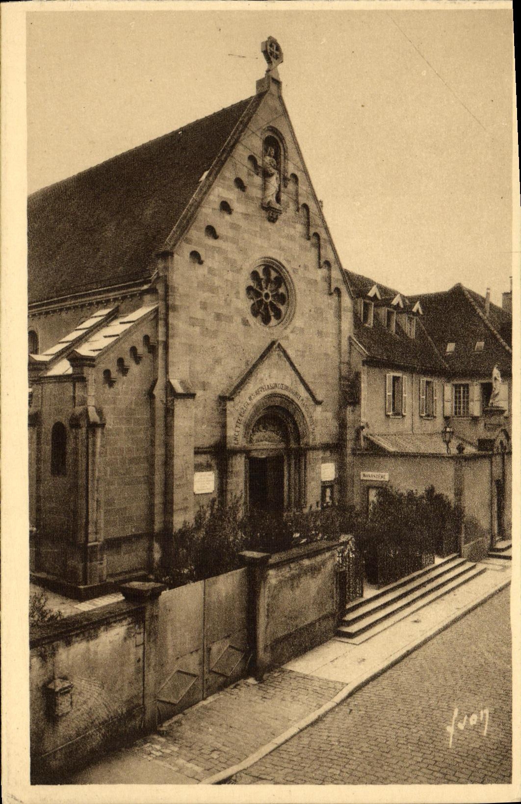 Paray-le-Monial — Kapelle und Außenfassade des Klosters der Visitation — Editions d'Art Martel