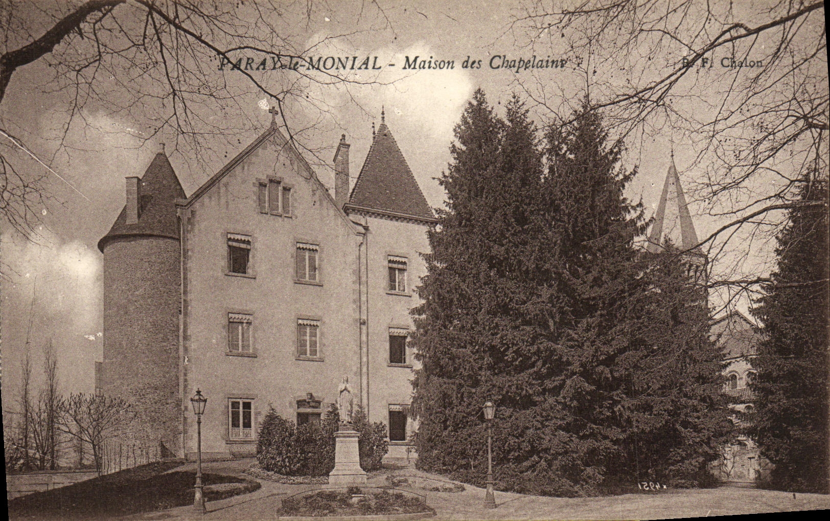 Paray-le-Monial - Maison des Chapelain — B. F. Chalon