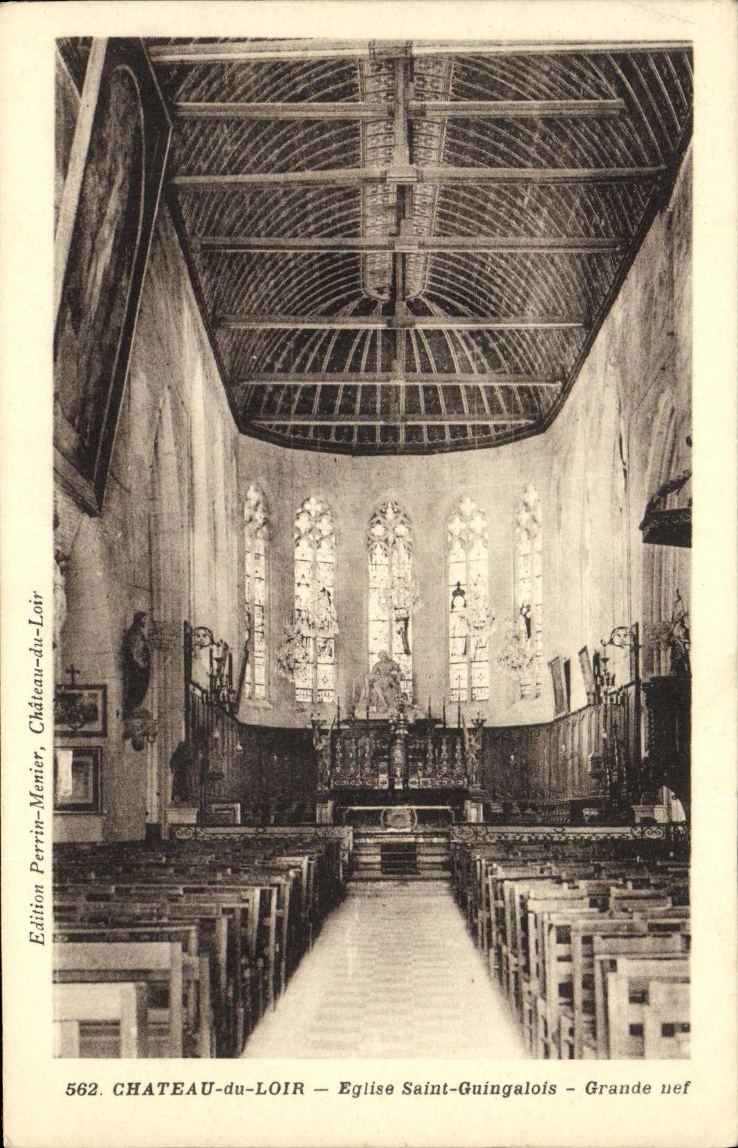 CPA Chateau du Loir Eglise Saint Guingalois Grande nef