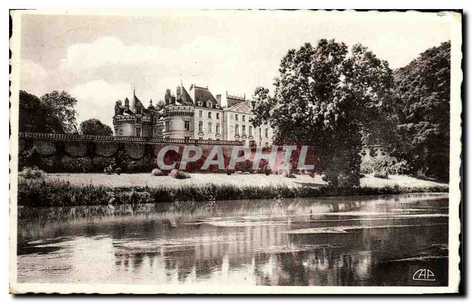 Château de Lude — vue sur la rivière — C. des Arts Photographiques