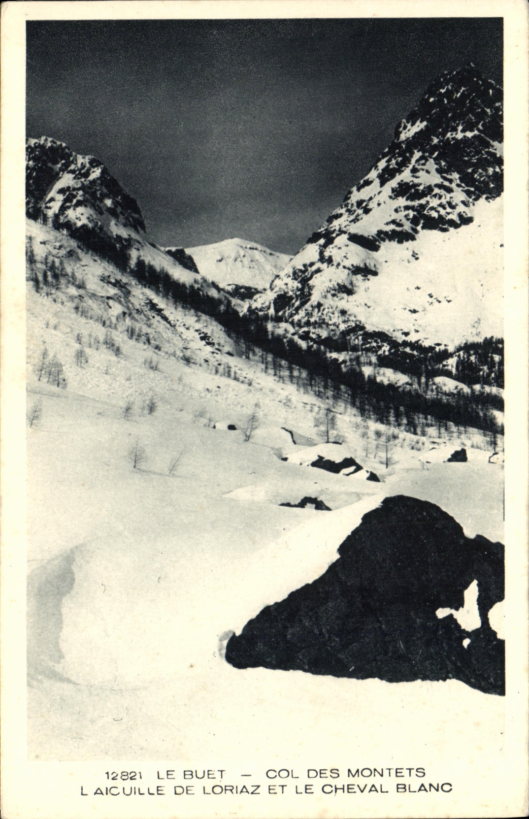CPA Le Buet Col Des Montets L Aiguille De Loriaz Et Le Cheval Blanc
