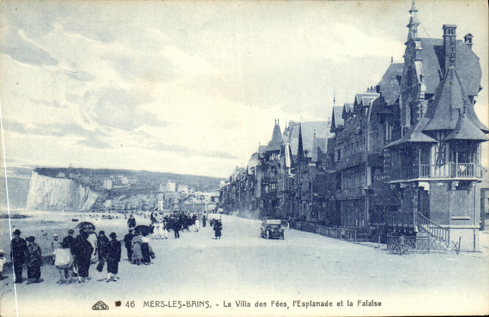 CPA Mers les Bains La Villa des Fees l Esplanade et la Falaise