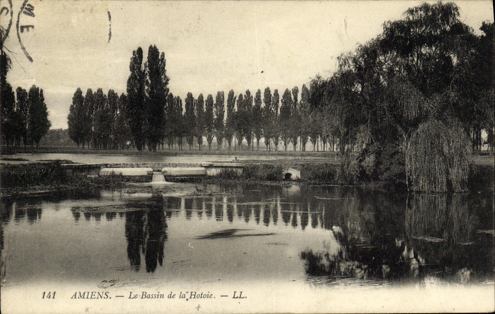 Amiens — Le Bassin de la Hotoie — LL. n°141