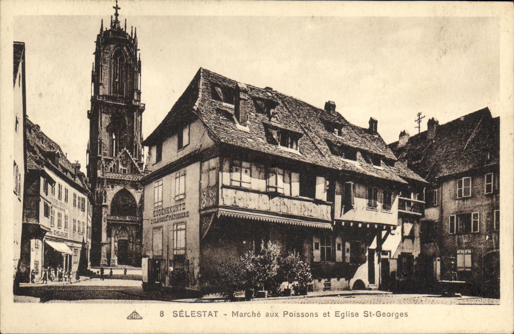 CPA Selestat Marche aux Poissons et Eglise St Georges
