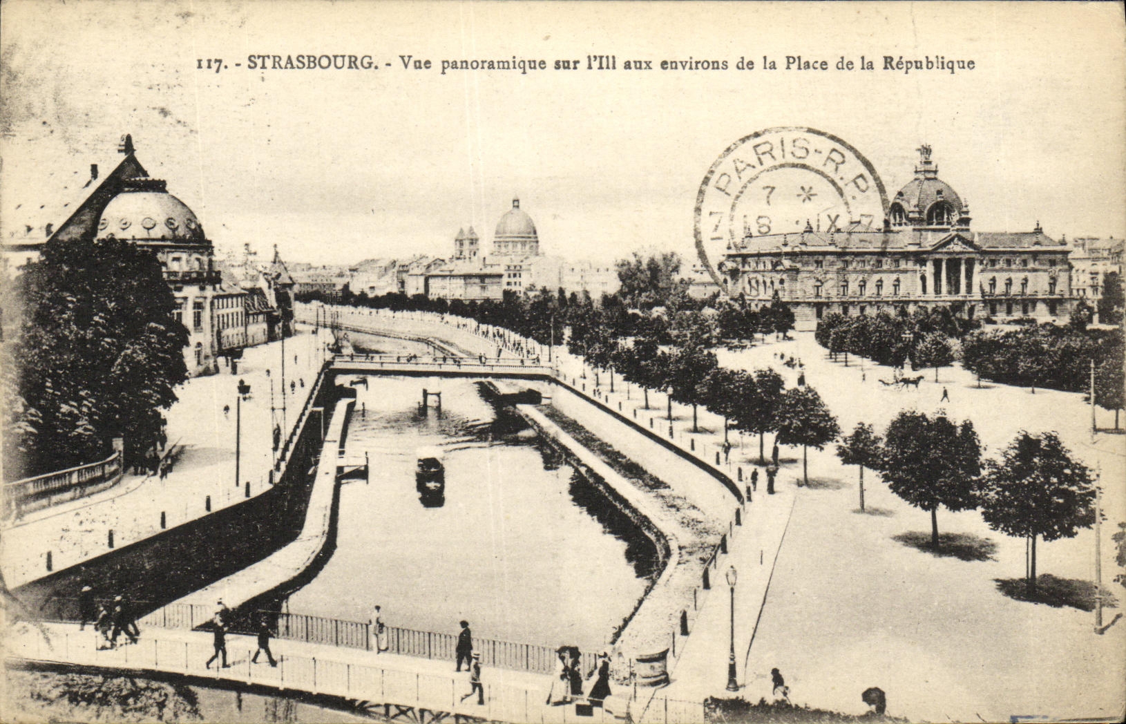 CPA Strasbourg Vue Panoramique sur l lll aux environs de la Place de la Republique
