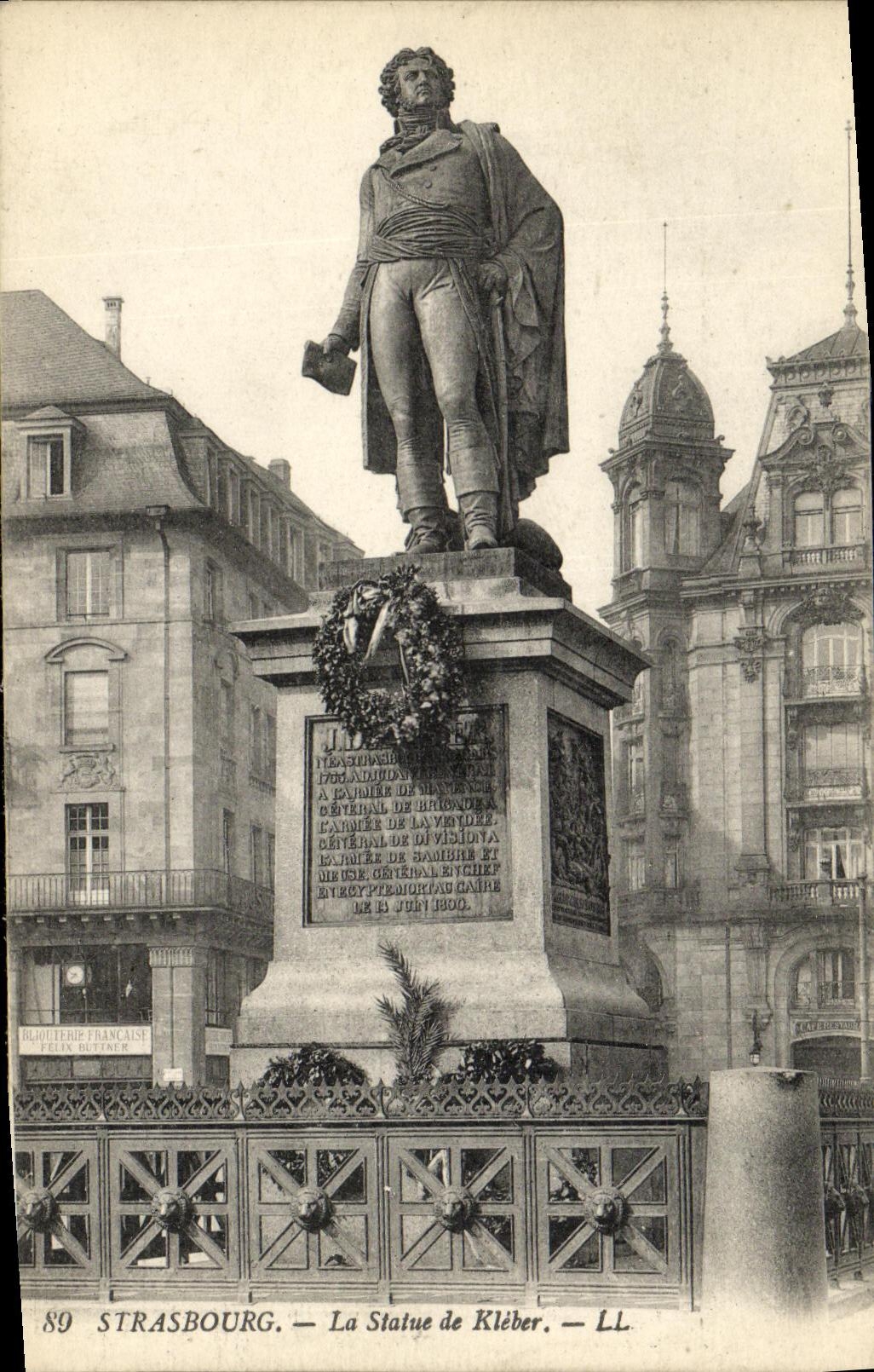 CPA Strasbourg La Statue de Kleber