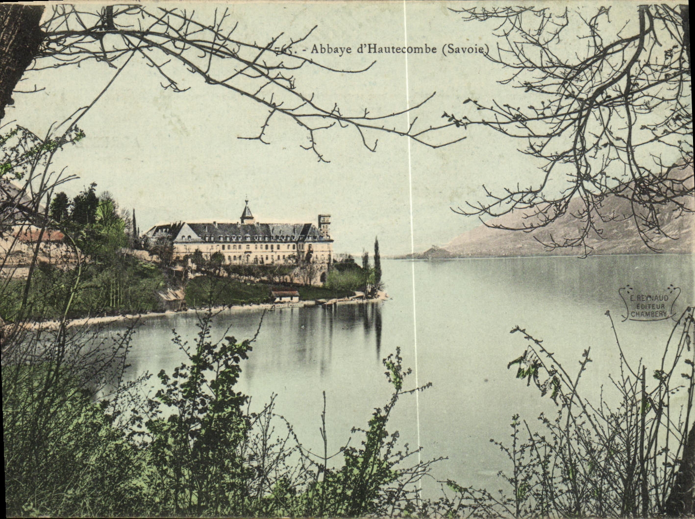 CPA Savoie Pittoresque L Abbaye D Hautecombe et le Lac du Bourget