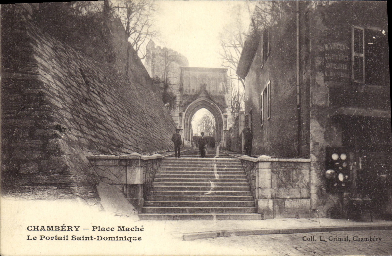 CPA Chambery Place Mache Portail Saint Dominique