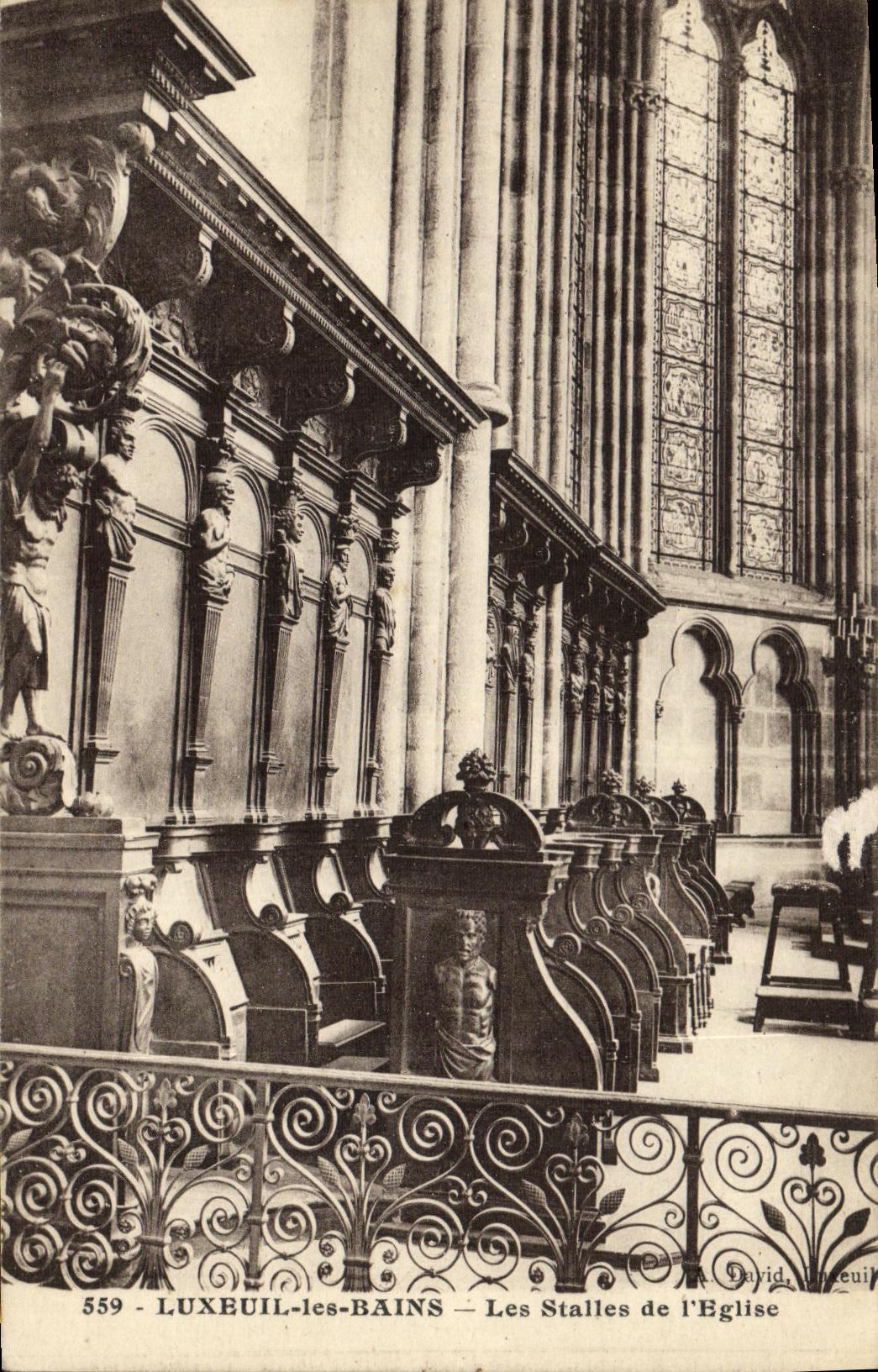 CPA Luxeuil Les Bains Les Stalles de L Eglise