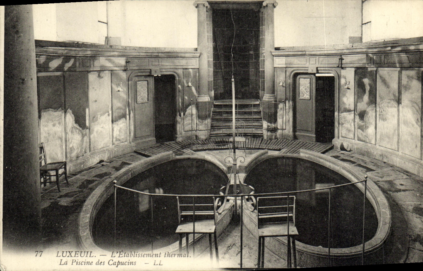 CPA Luxeuil L Etablissement Thermal La piscine des Capucins