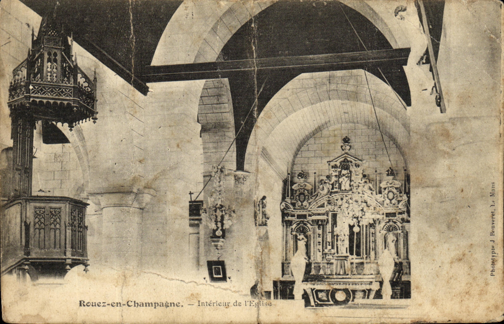 CPA Rouez en Champagne Interieur de L Eglise