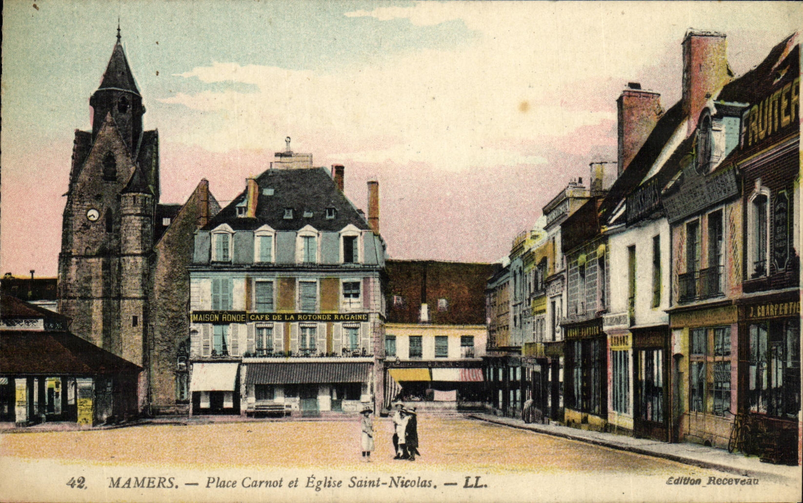 CPA Mamers Place Carnot et Eglise Saint Nicolas