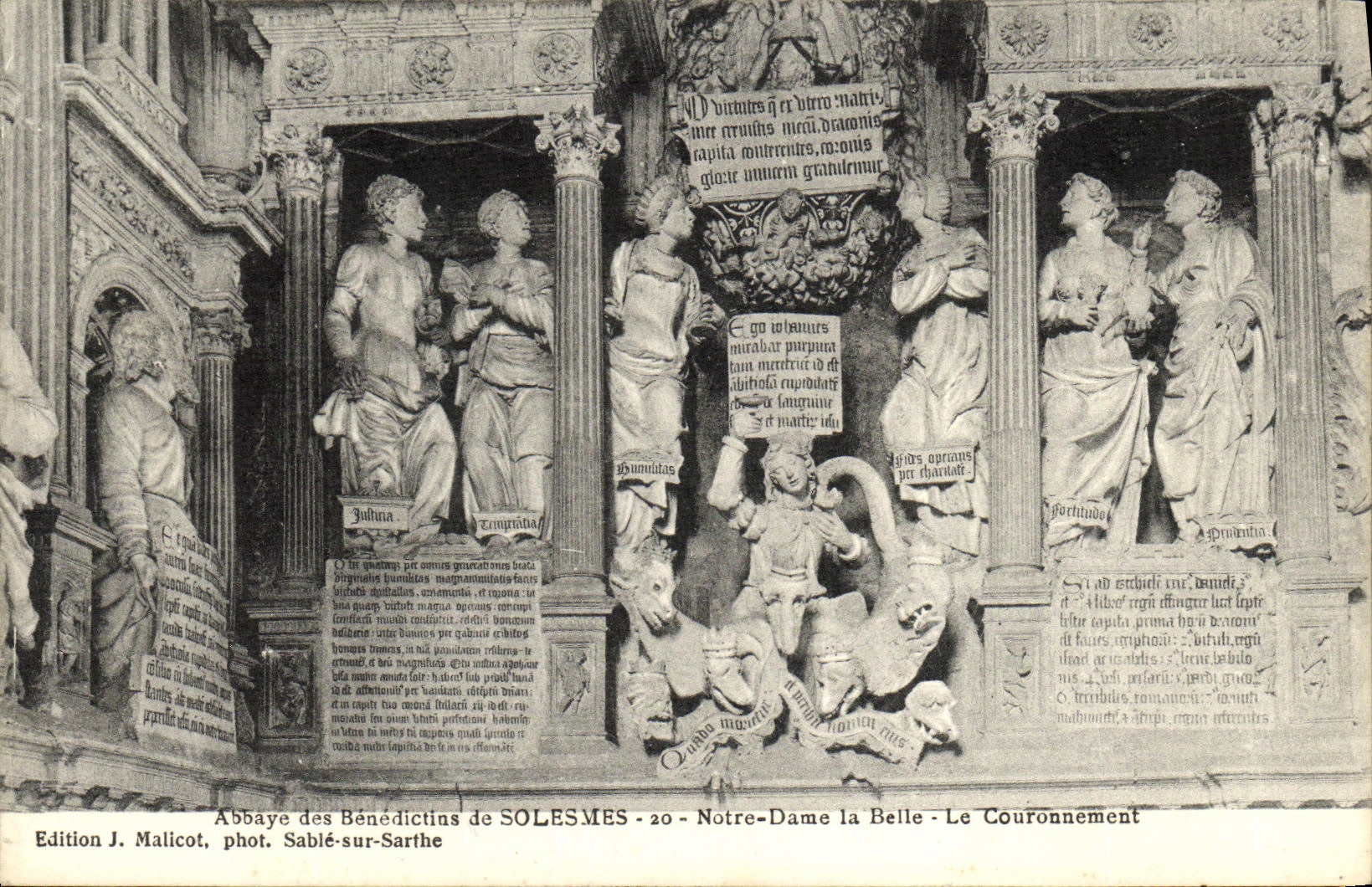 CPA Abbaye des Benedictins de Solesmes Notre Dame la Belle Le couronnement 