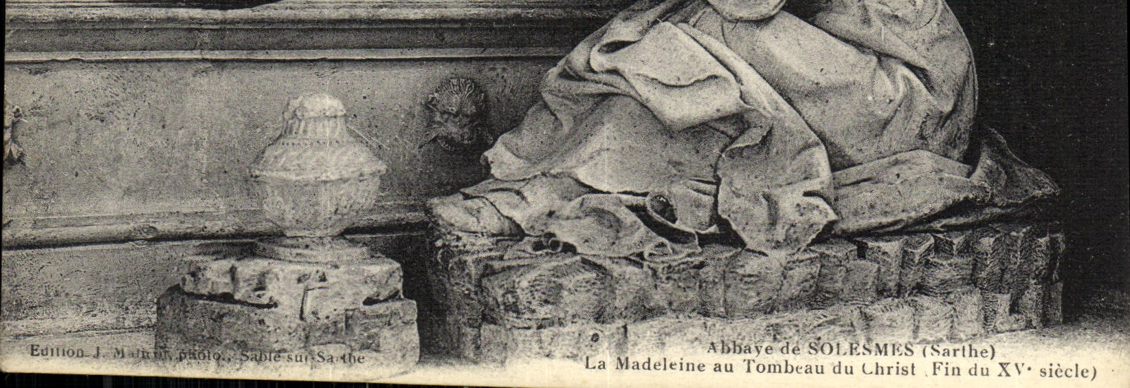 CPA Solesmes Interieur de la Chapelle la Madeleine au tombeau du Christ 