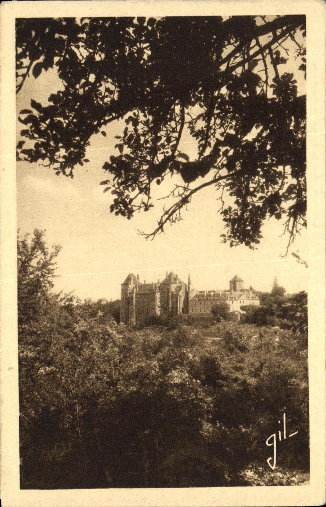CPA Solesmes Le Nid de Verdure