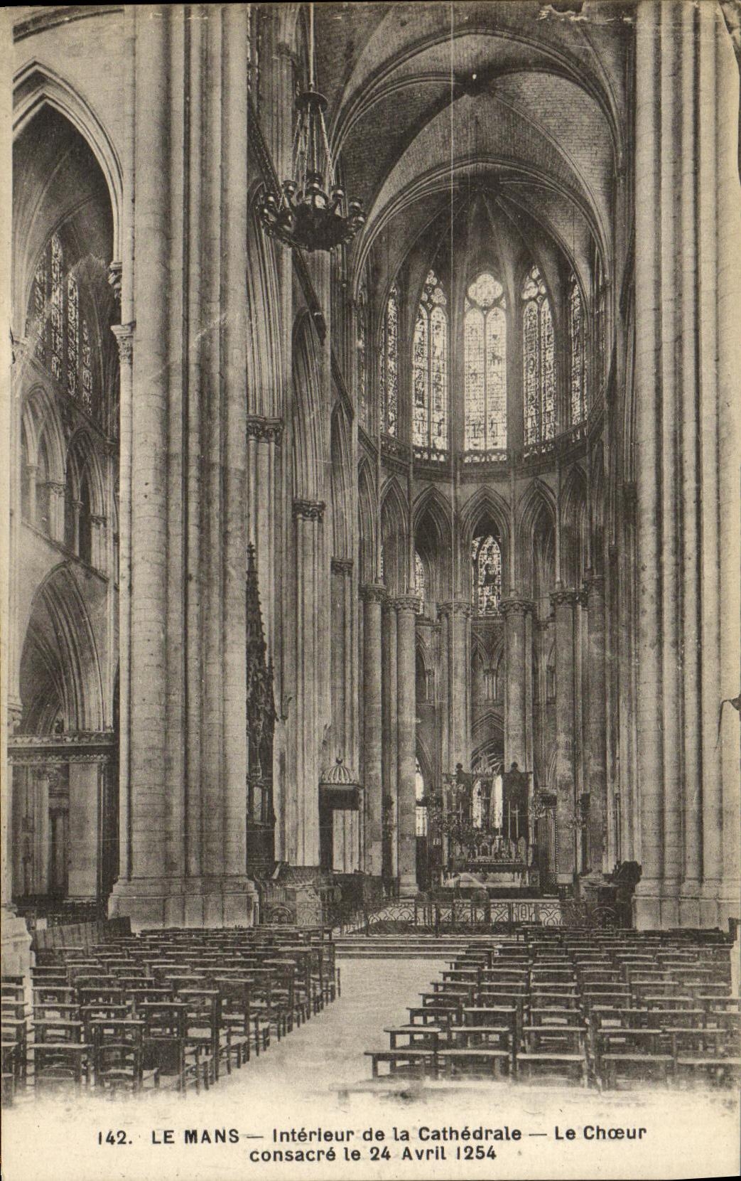 CPA Le Mans Interieur de la Cathedrale Le Choeur