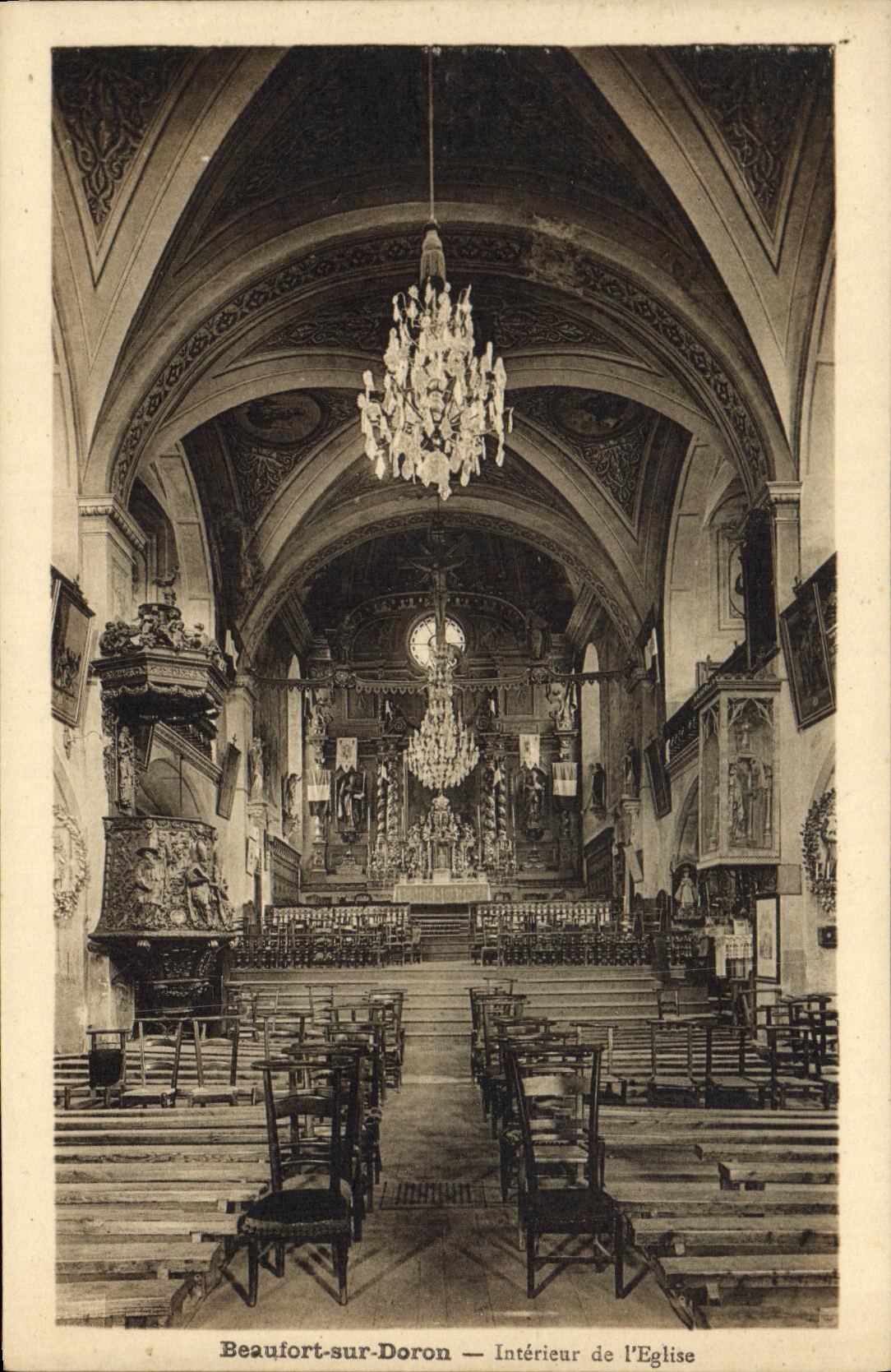CPA Beaufort Sur Doron Interieur de L Eglise