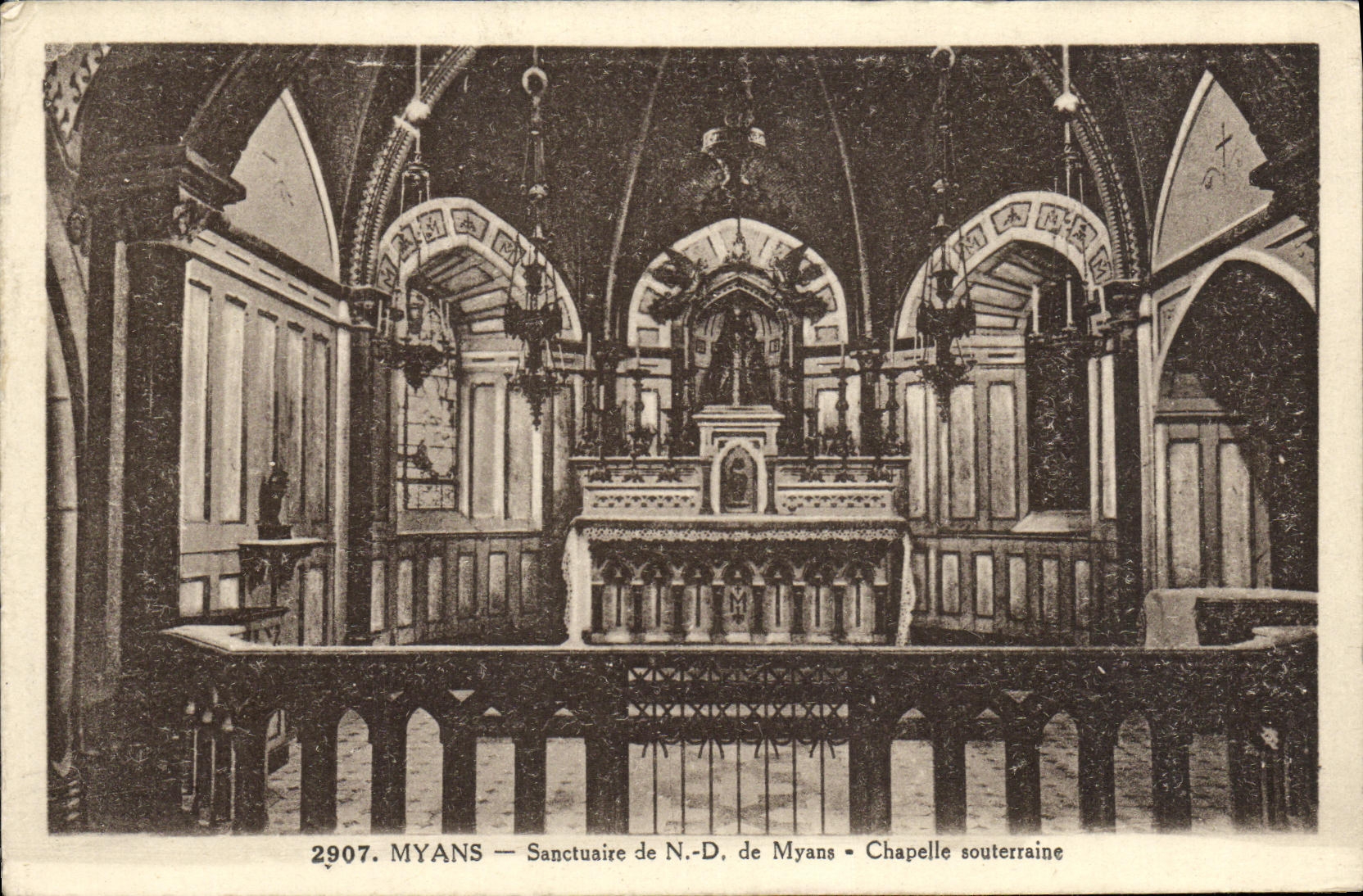 CPA Myans Sanctuaire de ND de Myans Chapelle souterraine 