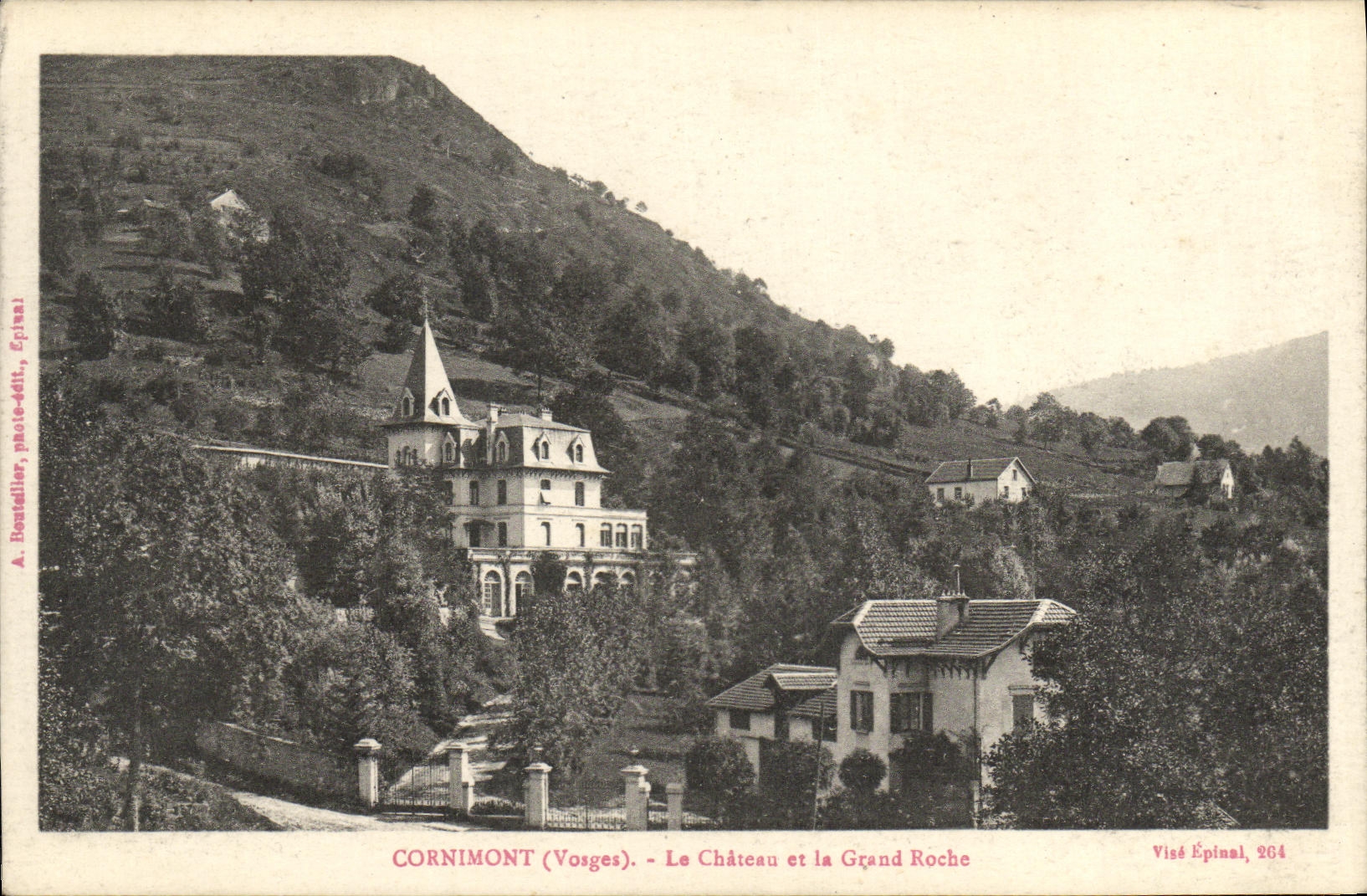 CPA Cornimont Le Chateau et la Grand Roche