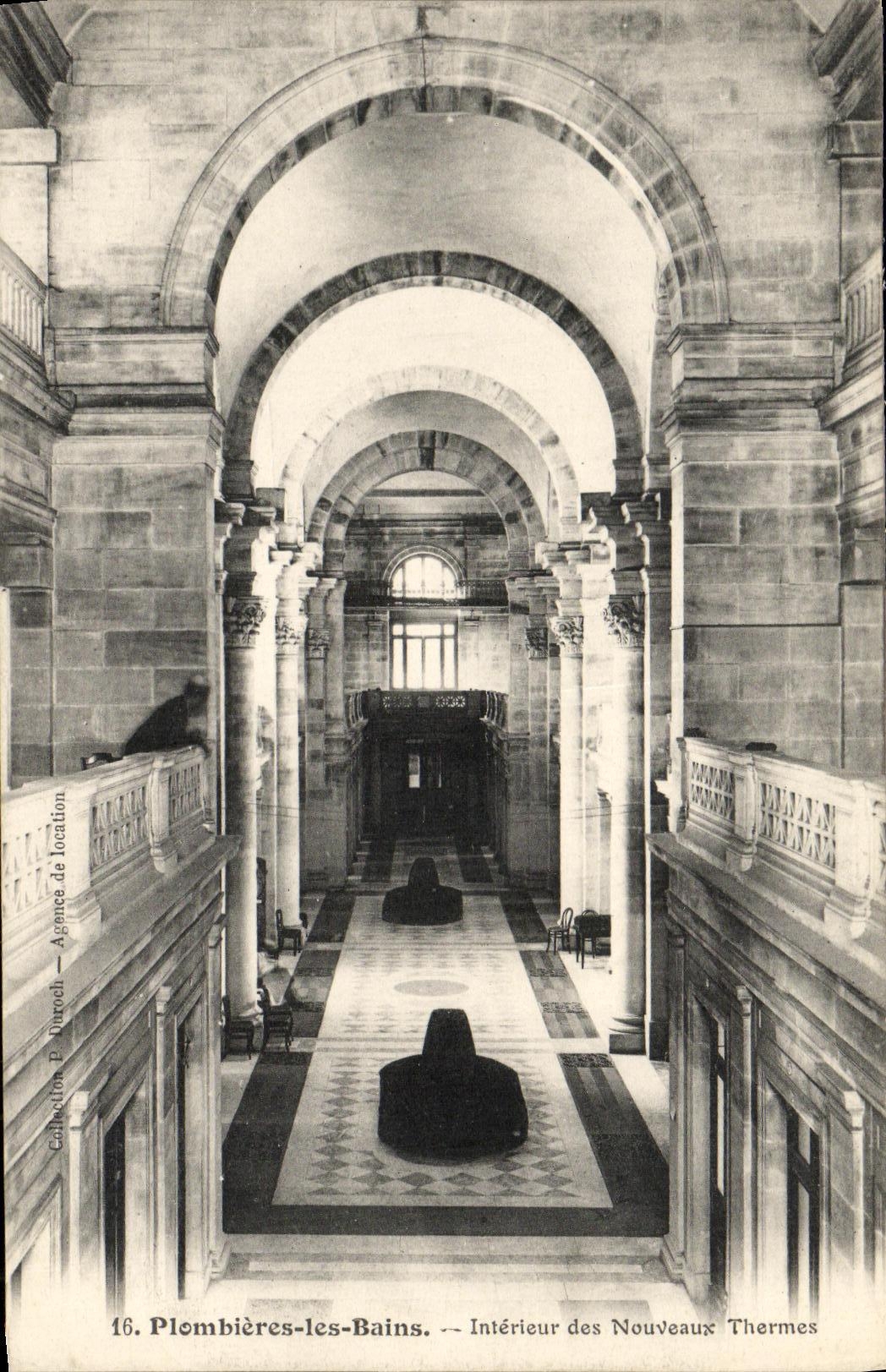 CPA Plombieres Les Bains Interieur des Nouveaux thermes