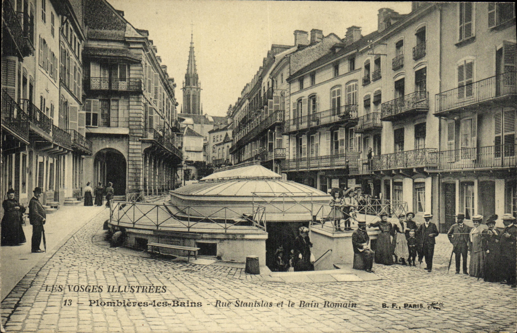 CPA Plombieres Les Bains Rue Stanislas et le Bain romain 