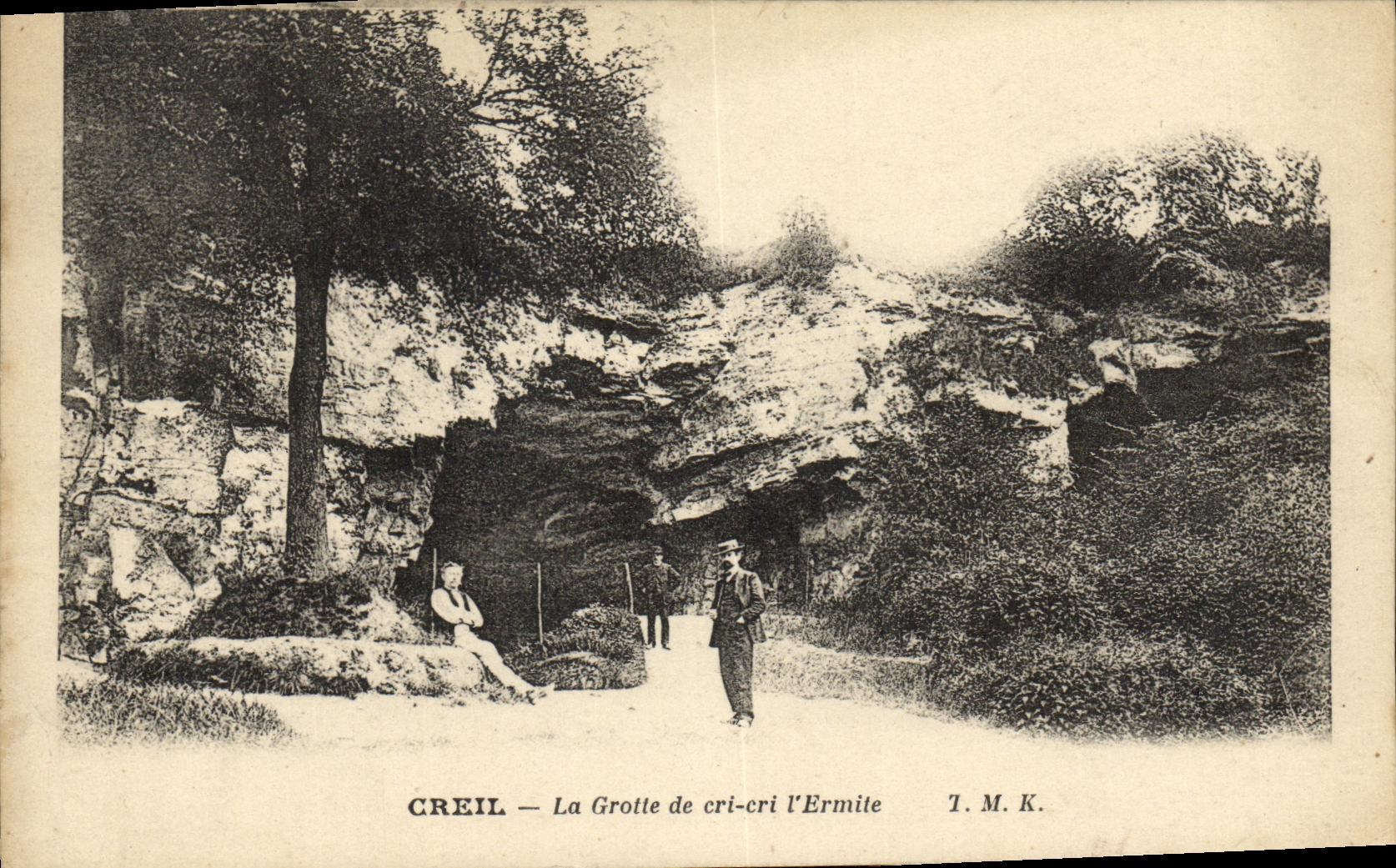 CPA Creil La Grotte de cri cri L Ermite