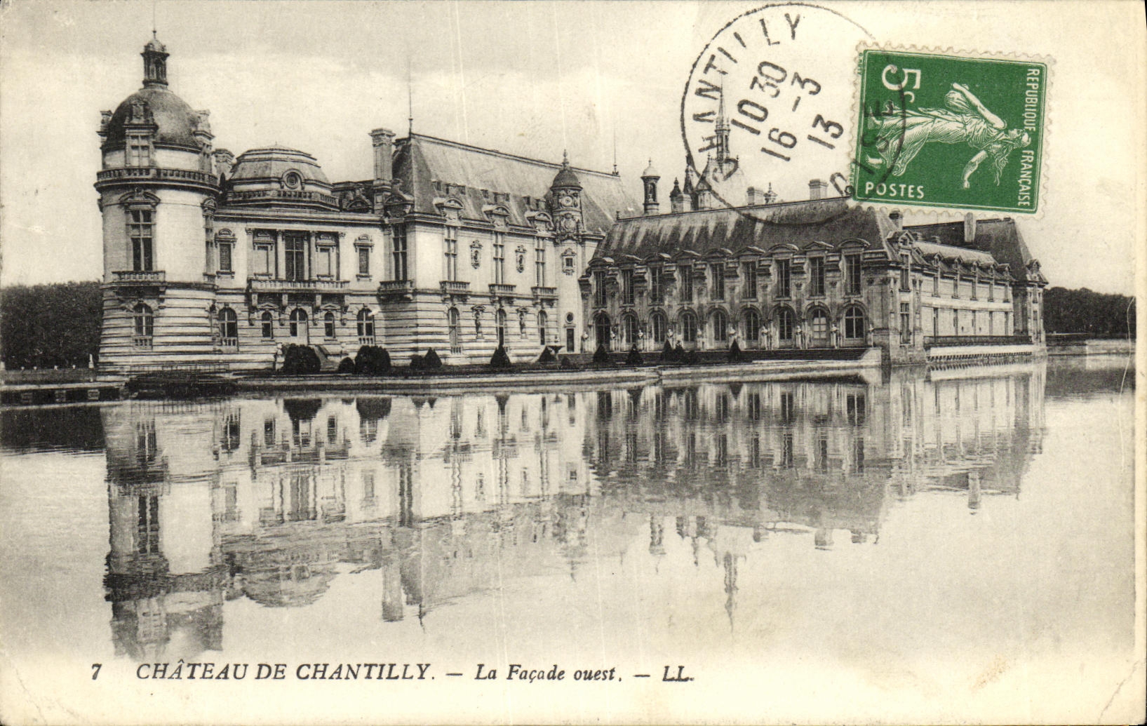 Château de Chantilly — La Façade ouest — LL.