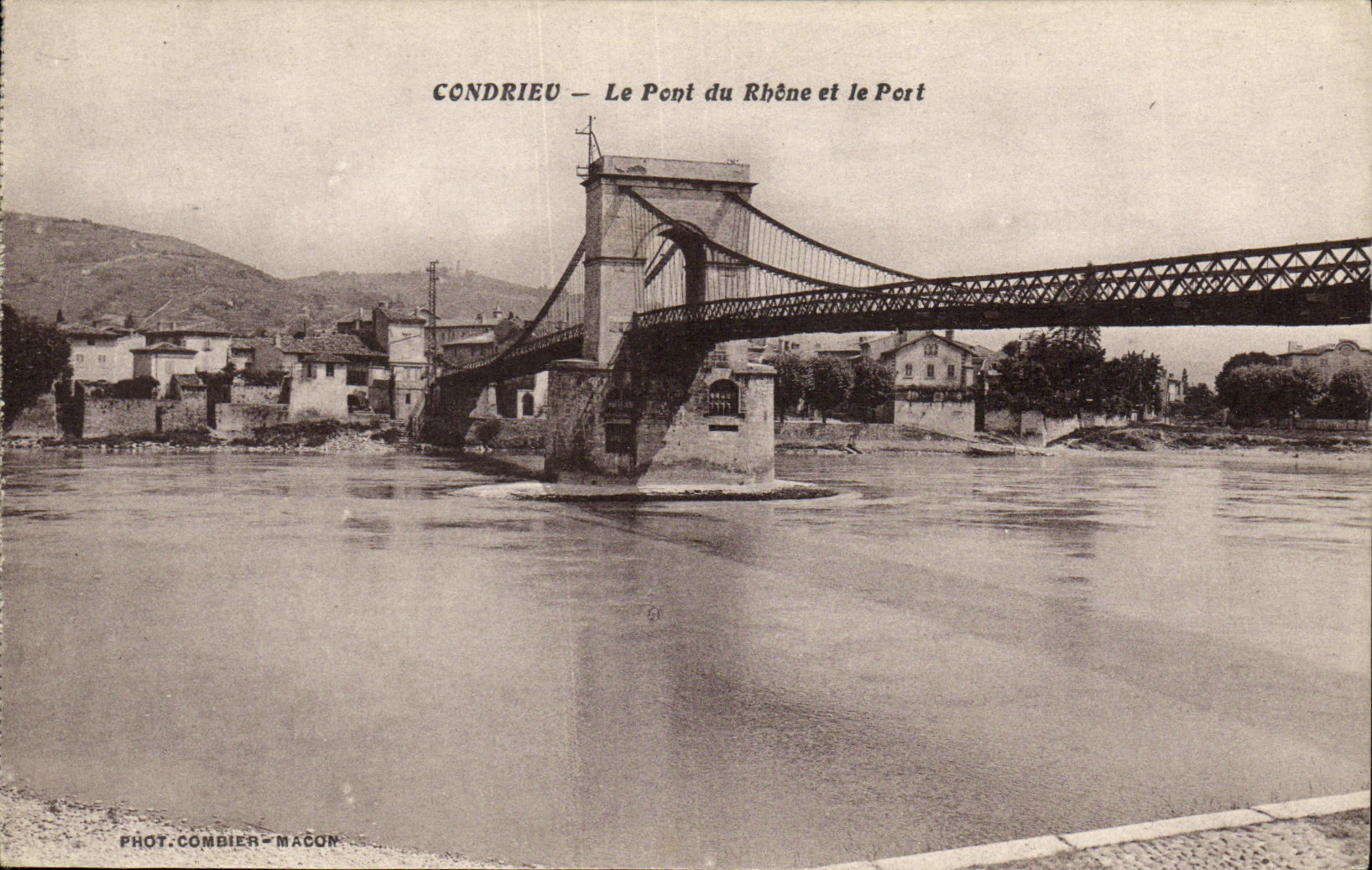CPA Condrieu Le Pont du Rhone et le Port