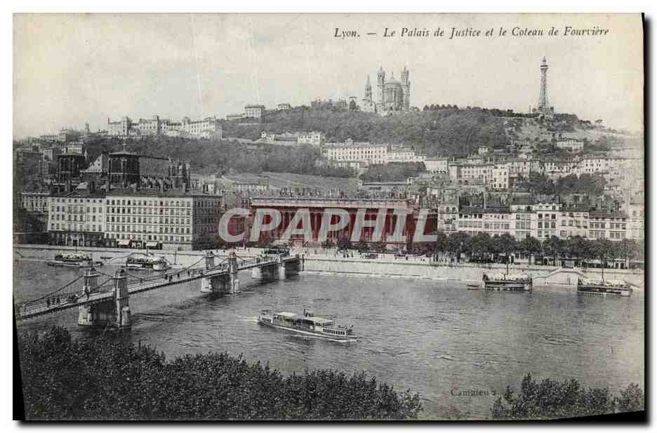 CPA Lyon Le Palais de Justice et le Coleau de Fourviere